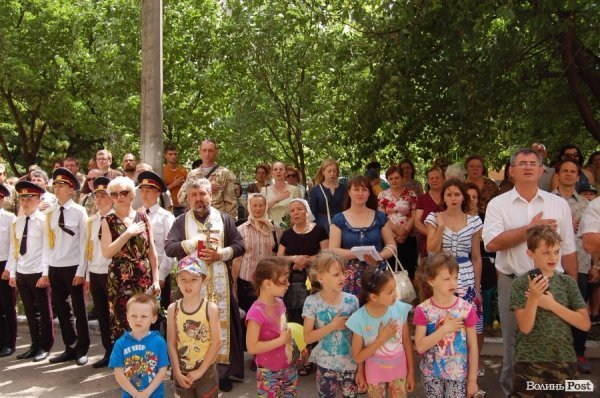 Ще одному Герою України в Луцьку відкрили пам’ятну дошку. ФОТО