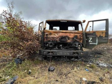 Росія за минулу добу втратила 500 військових, 15 танків та 4 гелікоптери