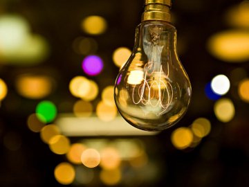 Де у Луцьку та на Волині не буде світла завтра, 30 грудня. ГРАФІКИ