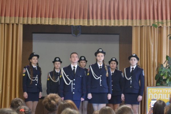 Луцький першокласник створив мультик про патрульну поліцію