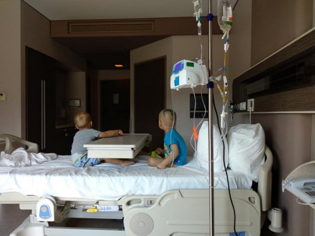 Онкохворому Роману Гальчику почали курс хіміотерапії