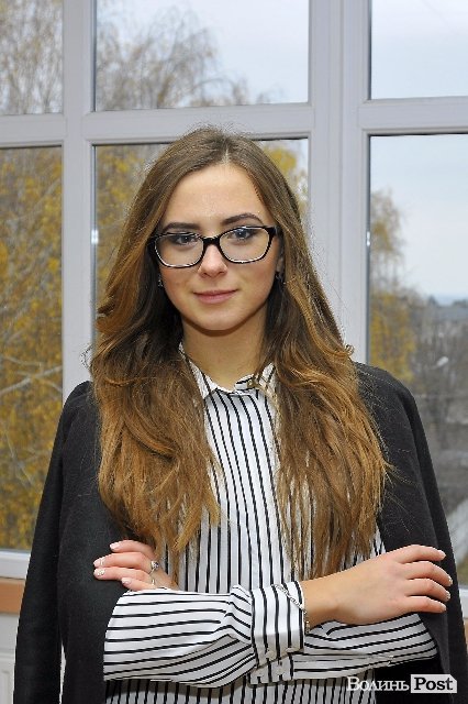 Стильний Луцьк: ніжні та стримані образи Вікторії Паршенко