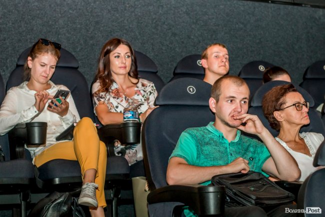 Історії про хабарі та журналістські будні: з лучанами поспілкувався відомий телеведучий 