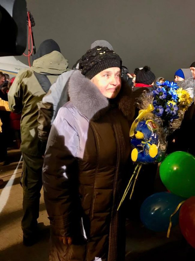 Фото зустрічі звільненого з полону волинянина