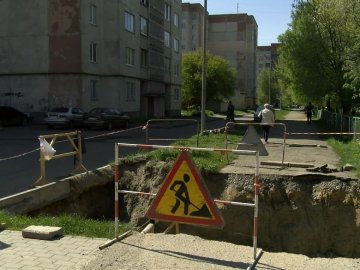 У деяких багатоповерхівках у Луцьку 5 днів немає гарячої води. ВІДЕО