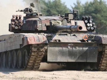 Скільки танків Україна отримає в першій хвилі