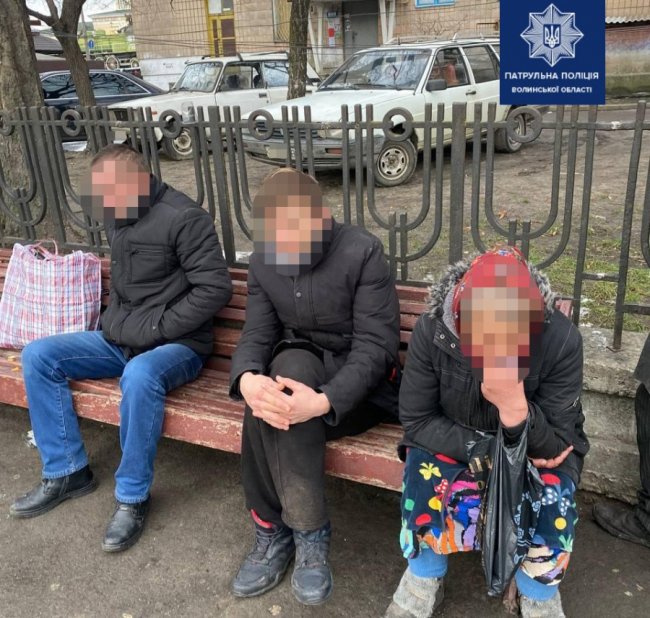 На Волині жінка повідомила патрульних про грабіж, який трапився на її очах