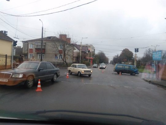 У Луцьку на Гнідавській - аварія