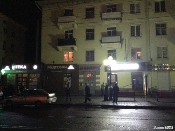 У центрі Луцька – пожежа. ФОТО. ДОПОВНЕНО