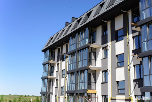 Здача нового будинку і озеленення території: затишне і сучасне житло у ЖК «Західний Олімп» під Луцьком*