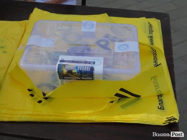 У Луцьку розпочався мистецький марафон на підтримку Нацгвардії. ФОТО