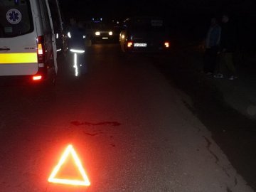 У селі поблизу Луцька зіткнулися 2 автомобілі, одного з водіїв госпіталізували