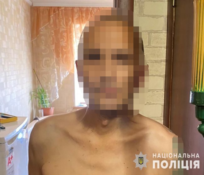 36-річний запоріжанин організував канал постачання наркотиків до виправної колонії на Волині.ФОТО