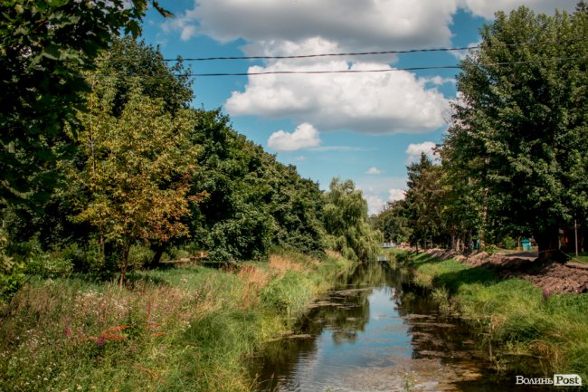 Літо у луцькому парку. ФОТО