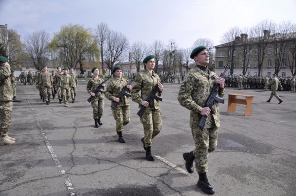 Присяга та дембель луцьких прикордонників. ФОТО