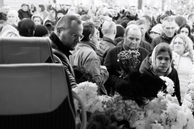 Скорбота в Луцьку: громада прощалася з двома Героями