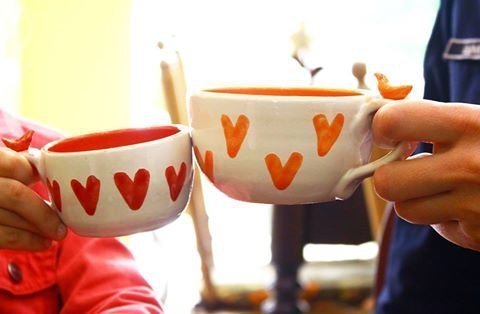 У Луцьку мами-поліцейські фотографувались зі своїми дітьми. ФОТО