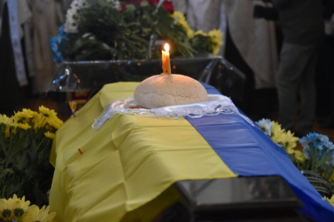 Скорботний день: у Луцьку поховали двох Героїв
