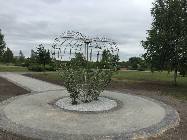У Ковелі знову встановили «Серце миру». ФОТО