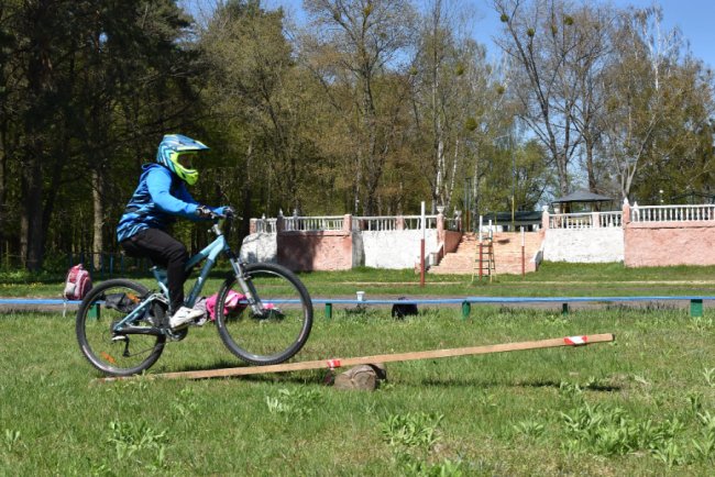 Водні забави, змагання та смаколики: поблизу Луцька розпочалися «Дні відкритої води». ФОТО