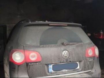 У Луцьку в гаражі загорівся автомобіль