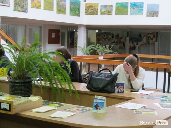 У Луцьку писали листи на захист прав людини. ФОТО