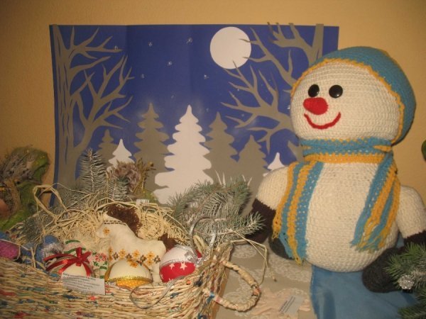 На Волині зробили ялинку з пір’я. ФОТО