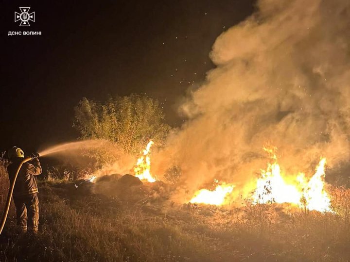 Людська необережність спричинила три пожежі на Волині
