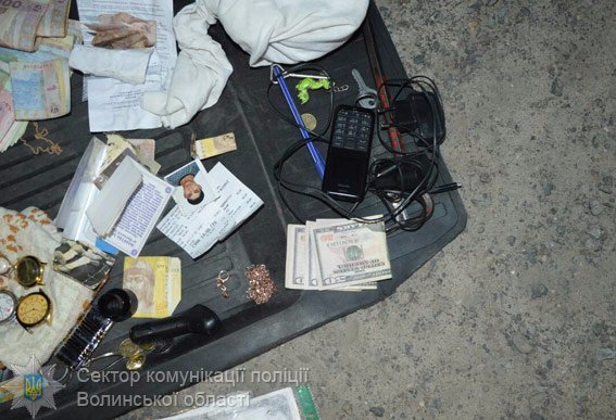 На Волині злодійки обчистили будинок пенсіонерки