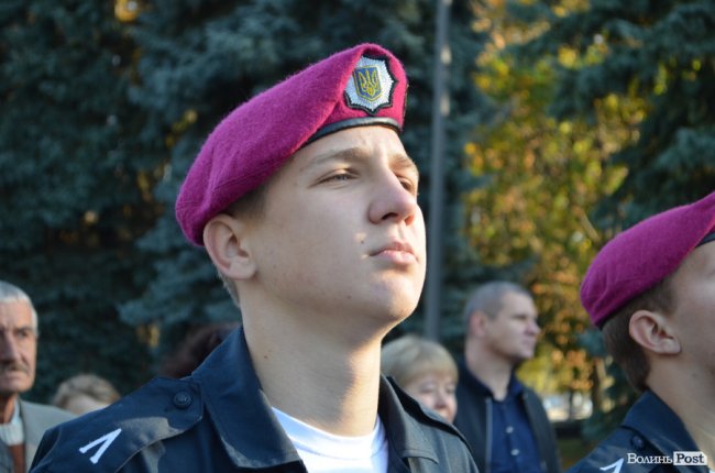 Майбутні правоохоронці: у Луцьку посвятили в ліцеїсти 75 юнаків та дівчат. ФОТО