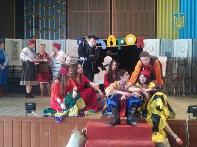На Волині неповнолітніх засуджених розважав експериментальний театр. ФОТО