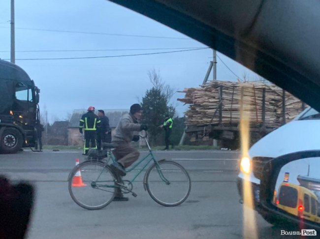 У Струмівці зіткнулись дві фури. ФОТО