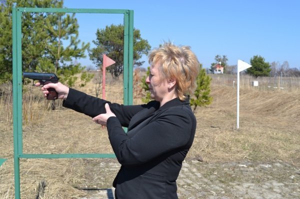 Волинські чиновники побували в армії. ФОТО