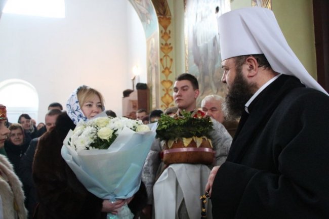 Владика Михаїл відправив різдвяну службу під Луцьком. ФОТО
