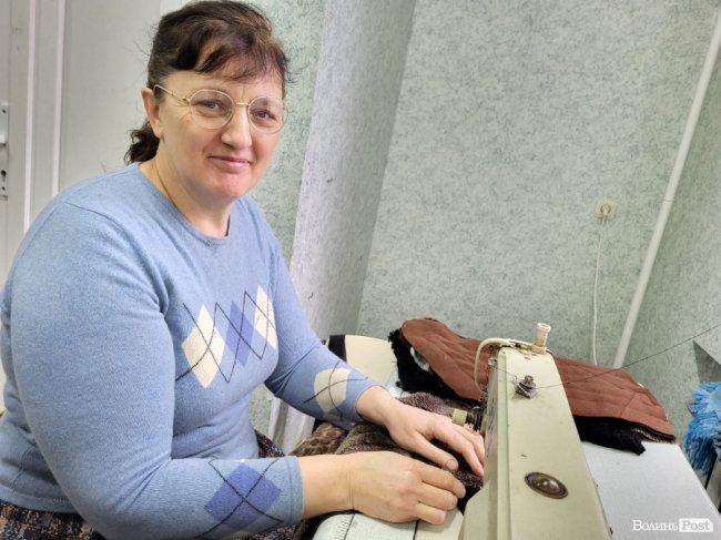 У Ківерцях шиють валянки для військових на передову