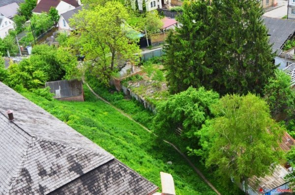 Луцьк з В'їзної вежі замку. ФОТО