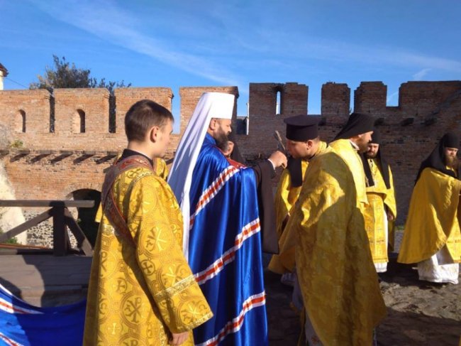 На місці найдревнішого храму Луцька помолилися за Іоанна Богослова. ФОТО