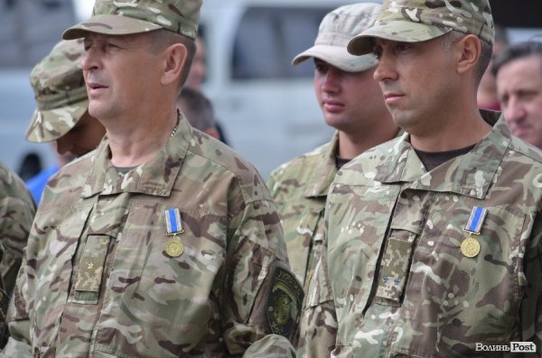 У Луцьку Яценюк нагородив бійців батальйону «Світязь». ФОТО