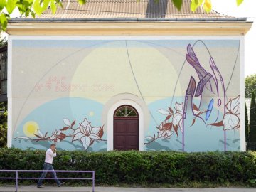 Розповіли, які символи зашифрували у новому луцькому муралі на Шопена