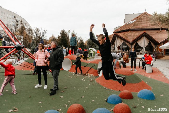У Луцьку відкрили перший урбан-парк «Молодіжний». ФОТОРЕПОРТАЖ