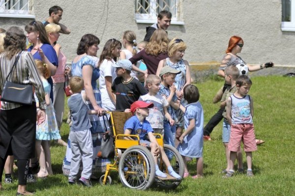 Байкери-«терапевти» влаштували свято для дітей. ФОТО