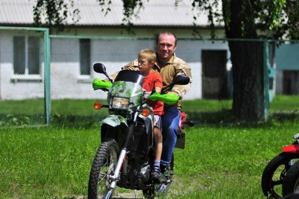 Байкери-«терапевти» влаштували свято для дітей. ФОТО