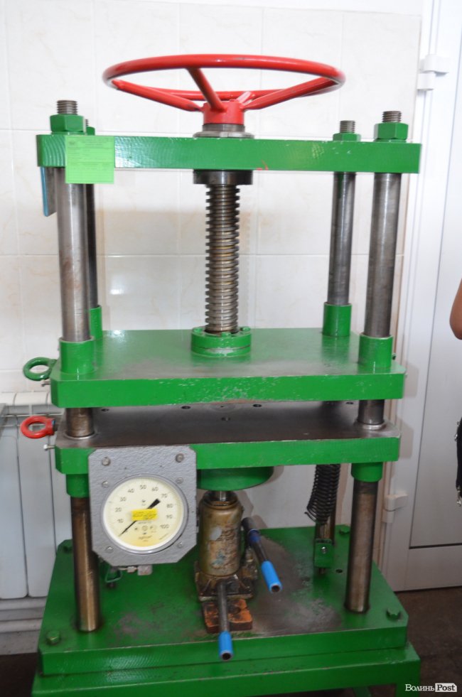 Як Прем’єр-міністр «інспектував» луцький «Мотор». ФОТО