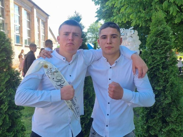 «Стрічку випускника друзі повісять уже на хрест»: у страшній ДТП загинули двоє юнаків з Волині