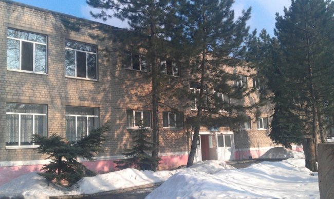 На Донеччині горів дитсадок: є постраждалі