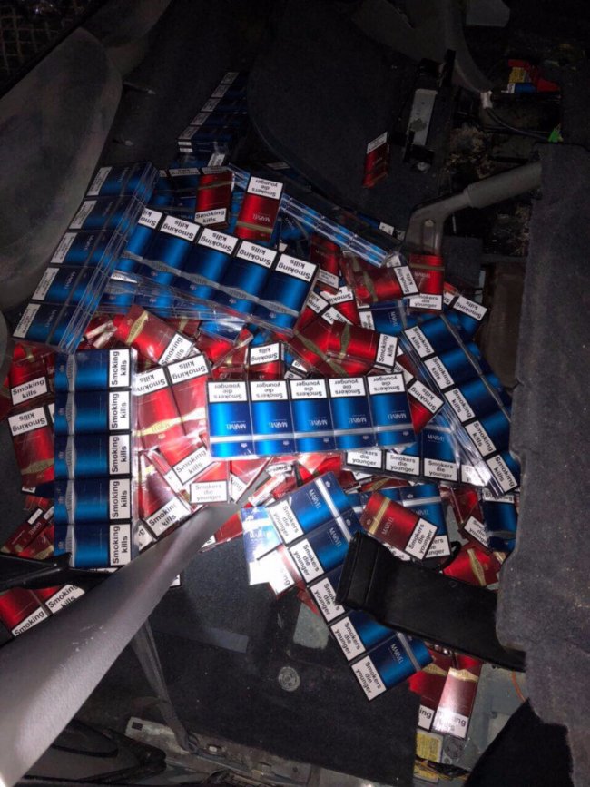 На Волині у контрабандиста вилучили автомобіль