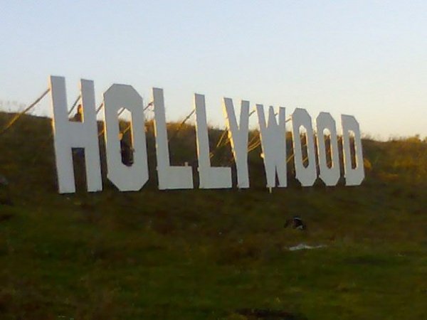 «Штурм» «Голлівуду» під Луцьком триває. ФОТО. ВІДЕО