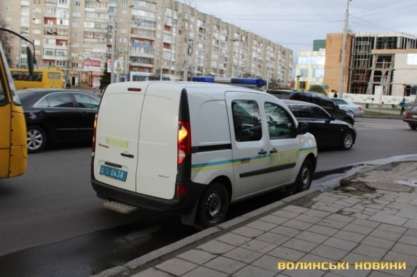 У Луцьку біля «Променя» знайшли тіло чоловіка