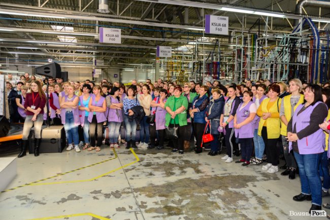 Нагорода – для найкращих: на заводі «Кромберг енд Шуберт» влаштували грандіозне вручення «Оскарів». ФОТО