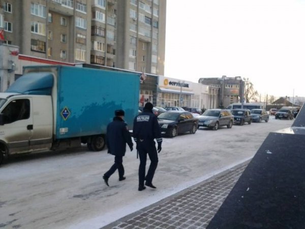 Пікет під ОДА: «Башкаленко, вали звідси!». ФОТО